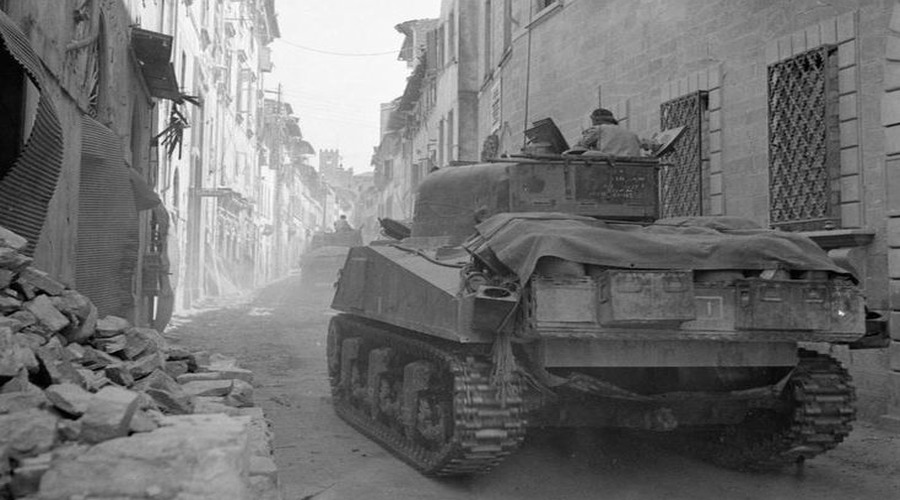 Guided tour: World War II battles in Arezzo